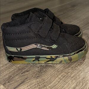 Vans Toddler Size 9.5 Sneakers